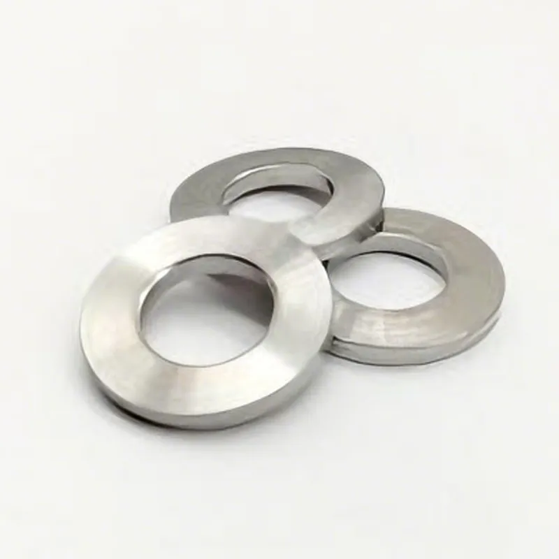 Шайбы из титана (плоские шайбы, волнистые шайбы и т. д.).1